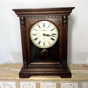 Howard Miller Langeland Mantel Clock (635-133)  Hampton Cherry Finish Vintage